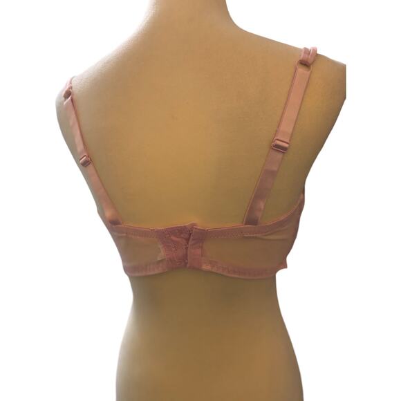 Rampage Intimates Lace Bra, Size 40DD, Lilac Purple Underwire Adjustable Straps - Picture 2 of 4